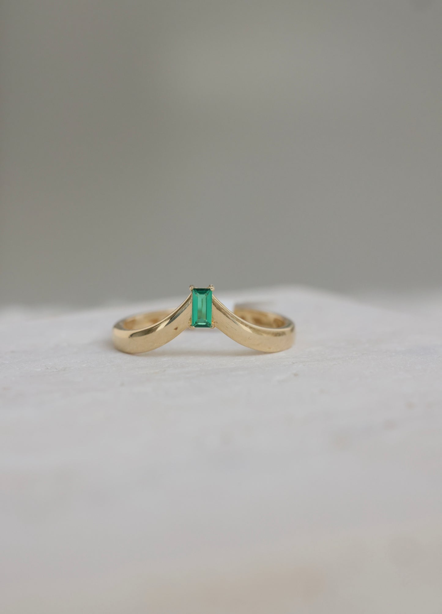 14k Green gem ring